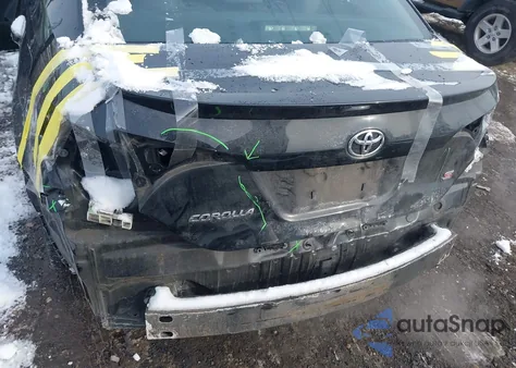2016 Toyota Corolla S Plus z USA, uszkodzony, nr VIN 2T1BURHE7GC621639